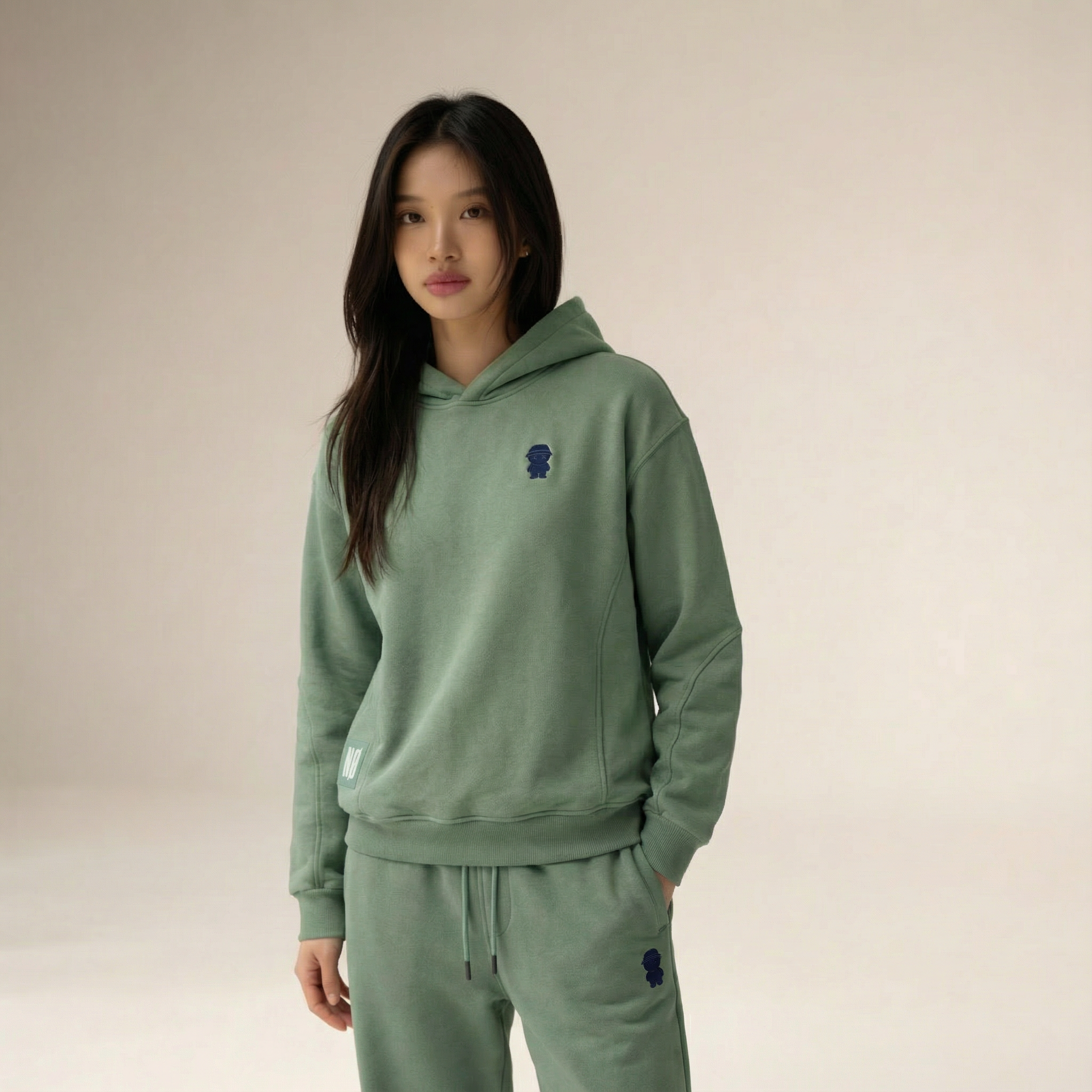 NØ Essential Hoodie