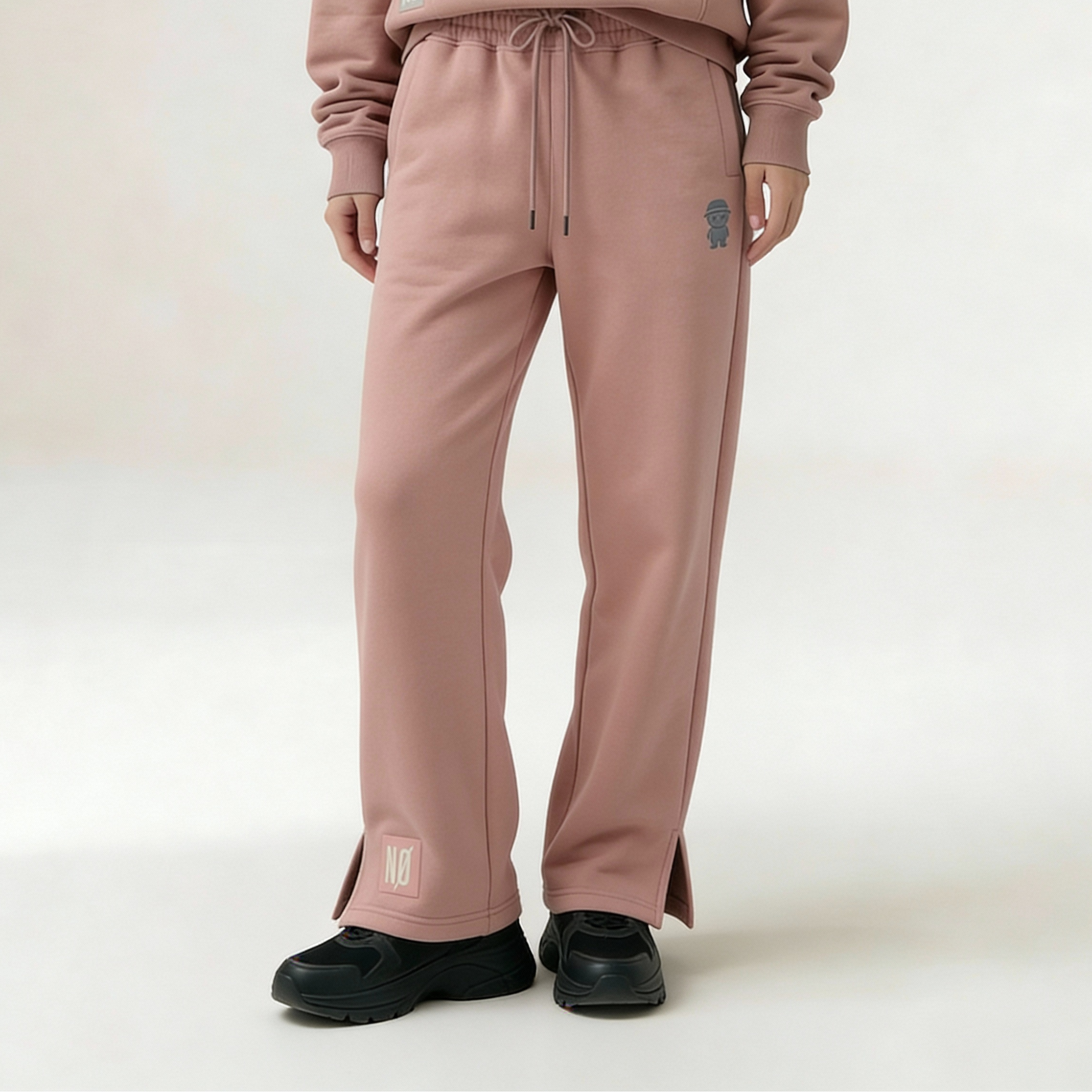 NØ Essential Sweatpants